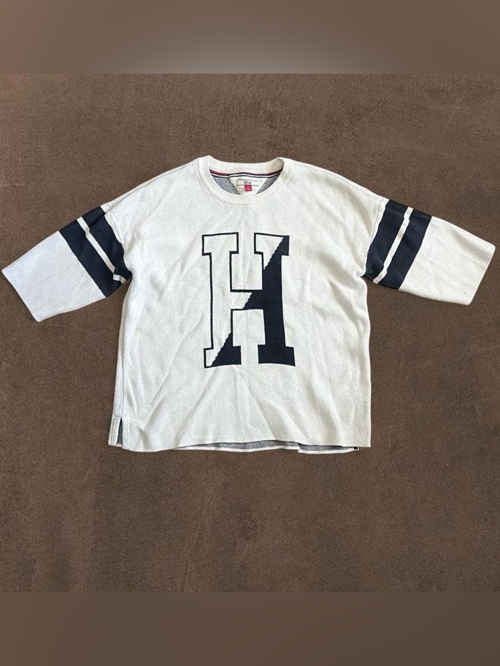 Tommy Hilfiger Cream Crewneck Sweatshirt with Navy Trim